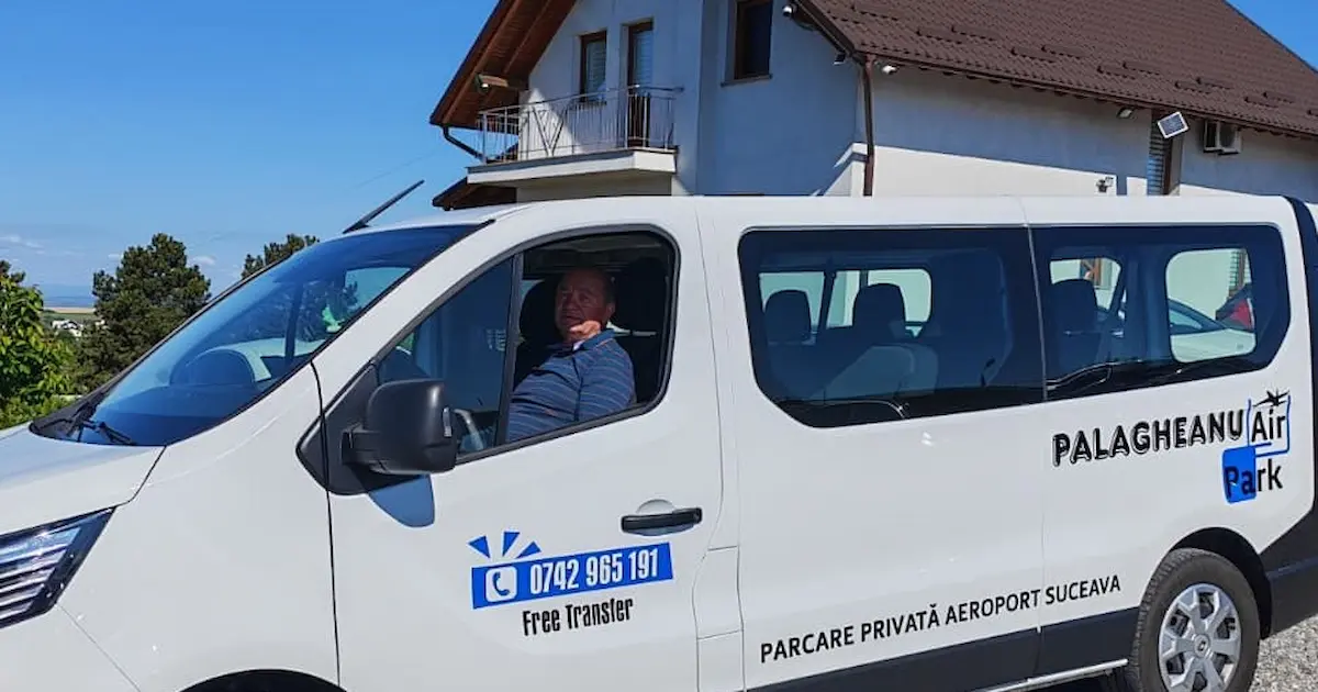 Transfer gratuit inclus de la Palagheanu Air Park la Aeroportul Suceava